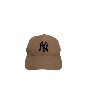 47 Brand NY Yankees Tan Baseball Cap with Navy Logo